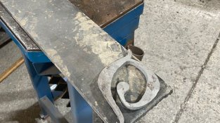 Bellpuig restaura el monument a la sardana