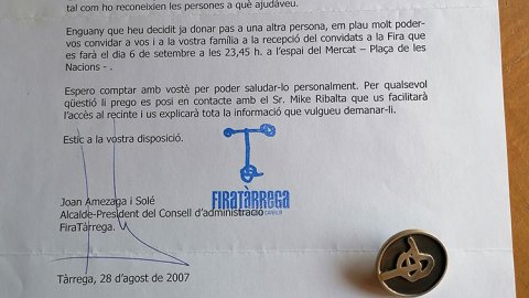 El nostre pare va rebre un agraïment per part de FiraTàrrega per haver col·laborat durant molts anys amb els professionals que arribaven a l'aeroport de Barcelona.