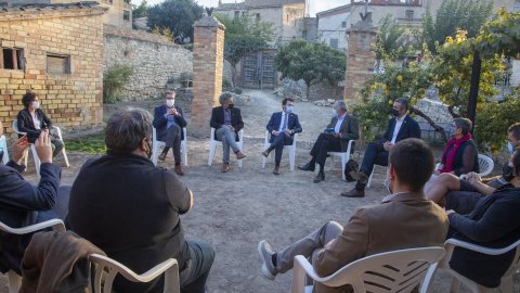 Aragonès a Llorenç amb l'Associació de Micropobles de Catalunya