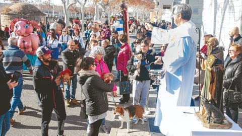  Tres Tombs 2024