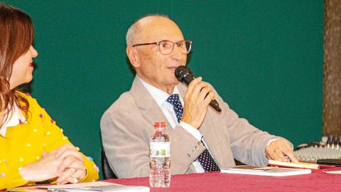 Presentació del llibre "cròniques d'una ciutat" de Josep Castellà