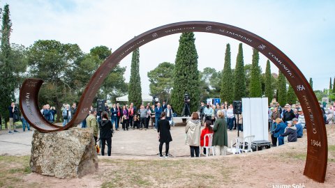 Inaguració monument en celebració dels 80 anys de Nova Tàrrega