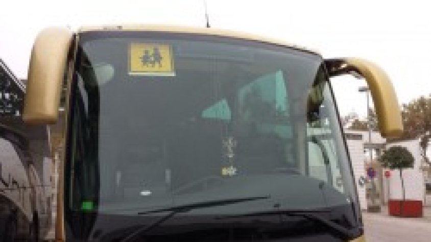 Imatge d'un bus que prestarà el servei de transport escolar