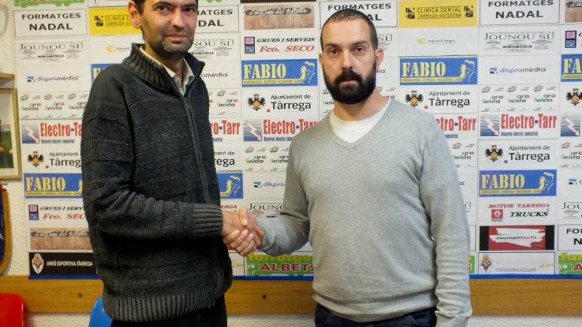 El president, Joan Amorós, amb el nou director esportiu, Carles Lladó