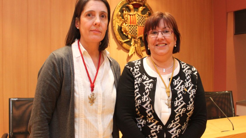 La regidora Antònia Pérez amb l'alcaldessa Rosa Maria Perelló