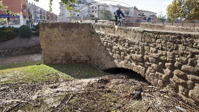 La zona del pont del Sió a Agramunt que es vol reformar en breu