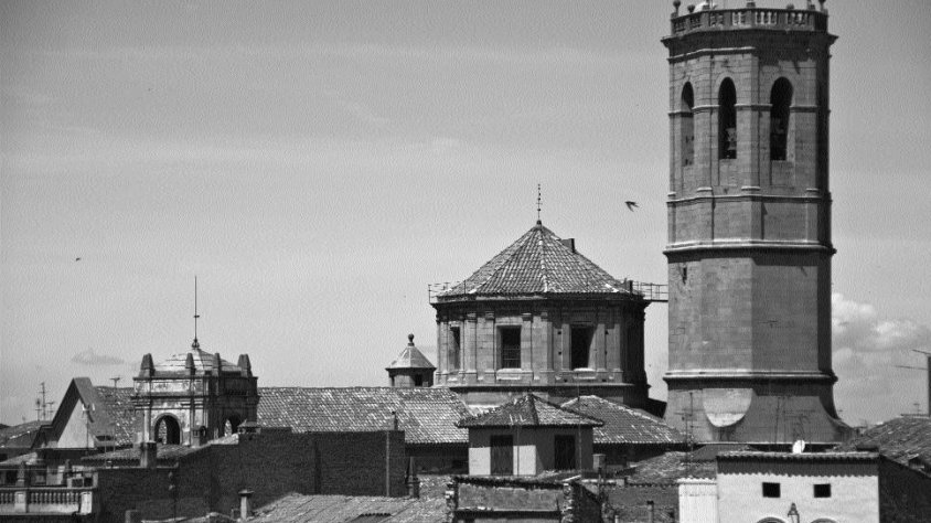 El conjunt del cimbori i el campanar de Santa Maria de l’Alba (2012)