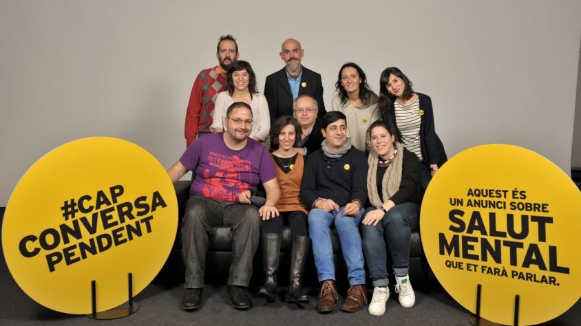 Imatge de promoció de la campanya "Cap conversa pendent"