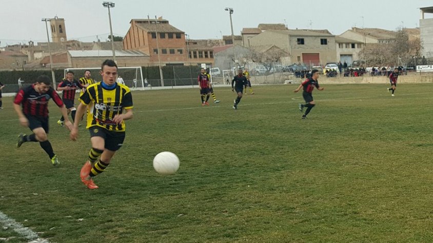 Imatge del partit disputat ahir al camp del Verdú