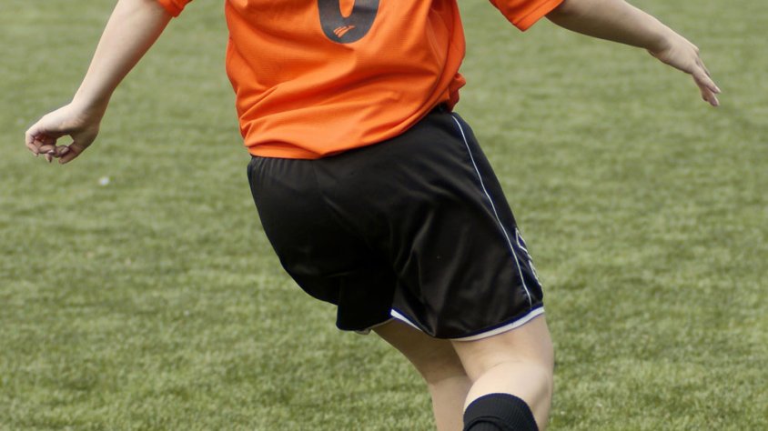 Una jugadora de futbol