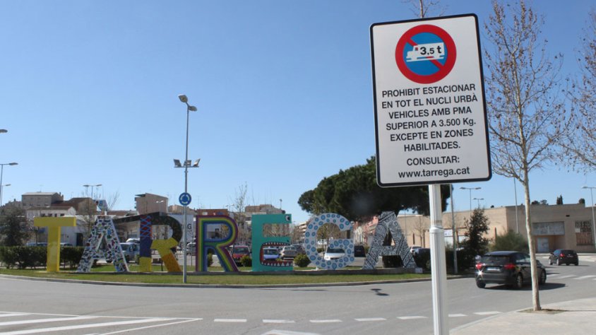 Un cartell que informa de la normativa