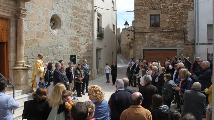 Acte inaugural del nou paviment de la plaça de l'Església de Claravalls
