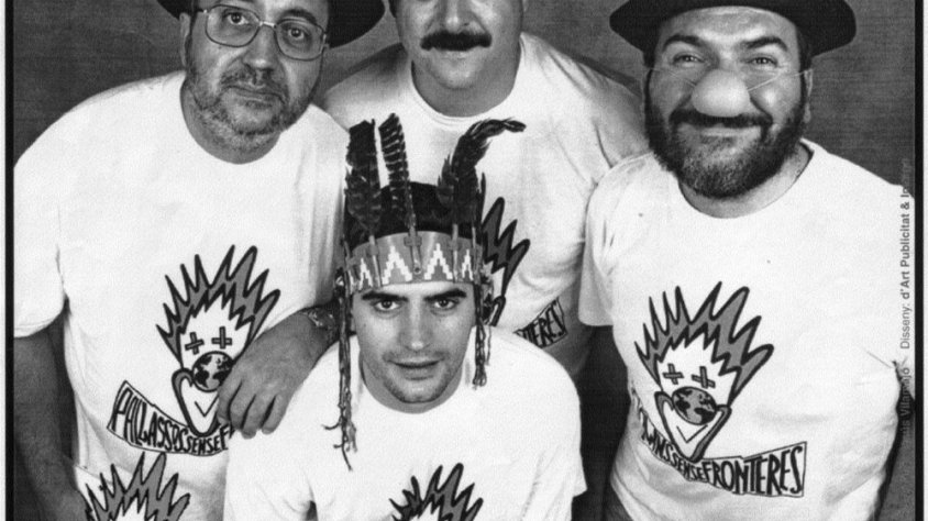 Col·lectiu Escènic Targarí a Pallassos sense Fronteres (Bòsnia, 1996): Domingo Solé, Albert Rosinés, Jordi Miñarro, Josep M. Virgili