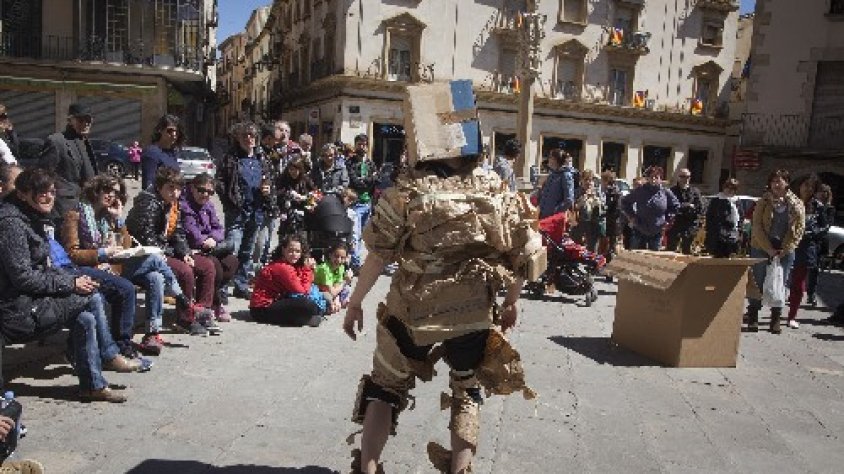 L'assaig obert que dissabte va oferir Diana Gadish a la plaça Major