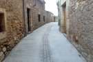 Omells arregla dos carrers del centre històric i estudia millorar la carretera