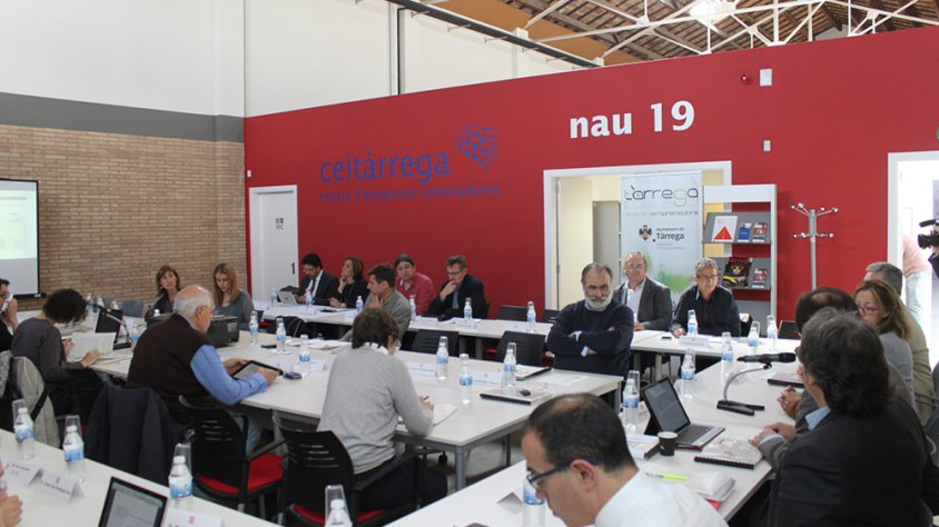 Imatge de la sessió de la Comissió d'Urbanisme reunida avui a Tàrrega