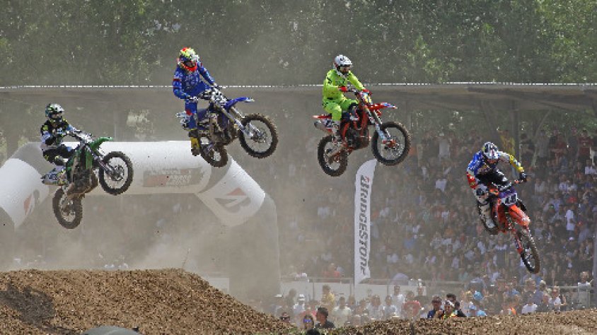L'espectacle del motocròs va tornar al Circuit de Catalunya amb la tercera prova de l'Estatal que acollia la instal·lació de forma consecutiva