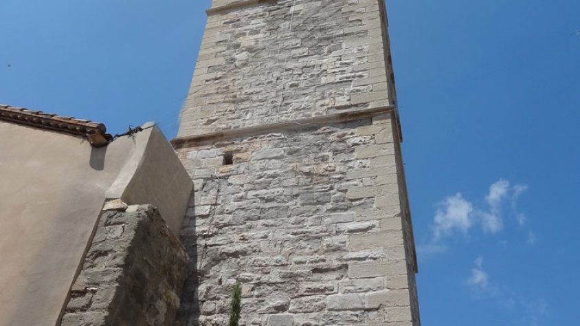 L'estat en què ha quedat el campanar un cop restaurat