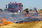 El primer gran incendi de l'estiu calcina 15 hectàrees a Claravalls