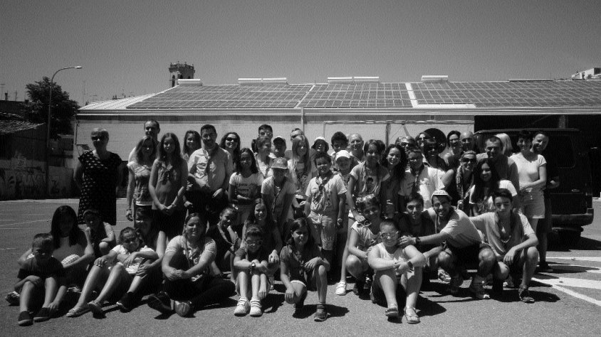 Pares, fills i monitors el dia de sortida a les Catecolònies 2016
