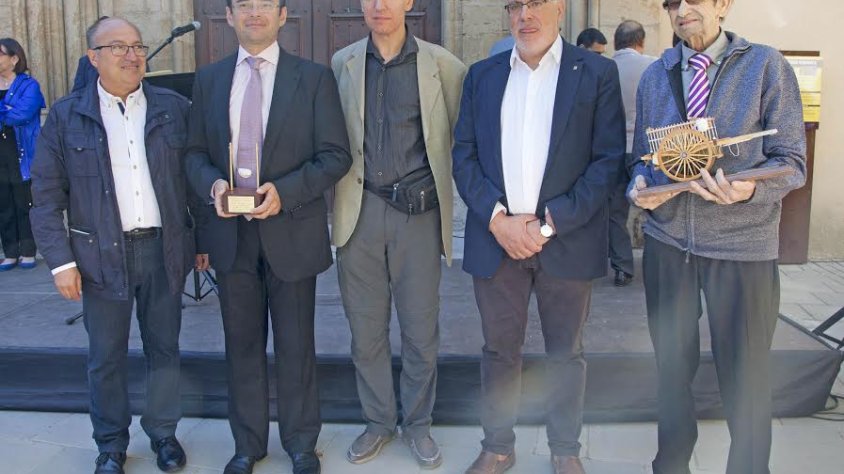 El centre va entregar premis i distincions