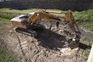 Una excavadora trenca un cable i deixa sense llum cent cases de Tàrrega