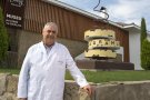 Torrons Vicens contracta seixanta persones per la campanya de Nadal