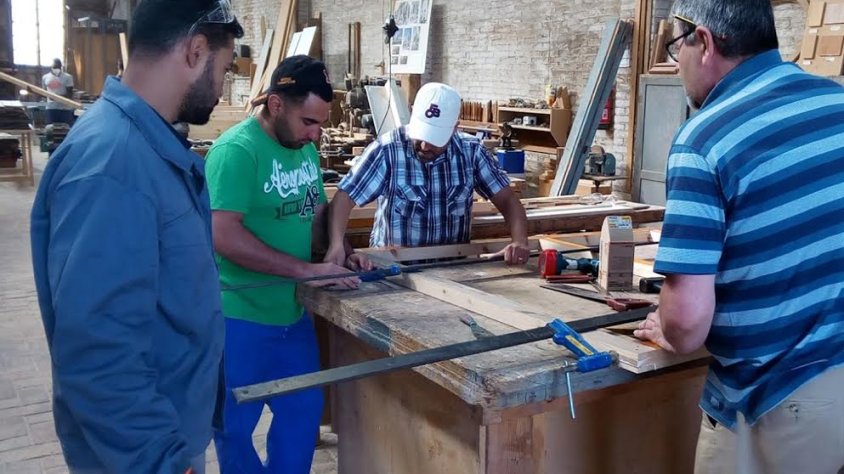 Imatge del nou taller de fusteria impartit des de La Solana