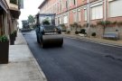 Renoven el ferm al tram est del carrer del Mestre Güell