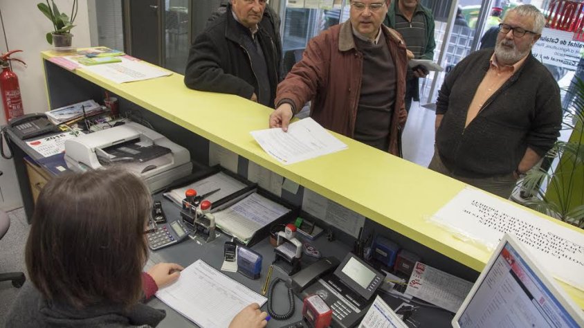 Mobilització d'UP contra les retallades agràries ahir a Tàrrega