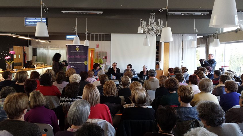 Foto d'una de les xerrades que va organitzar el Consell Comarcal l'any passat