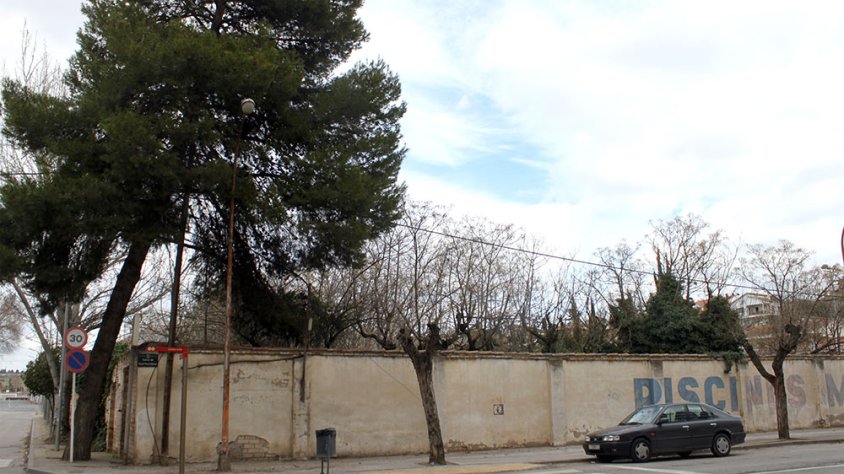 Imatge de les parets de les antigues piscines