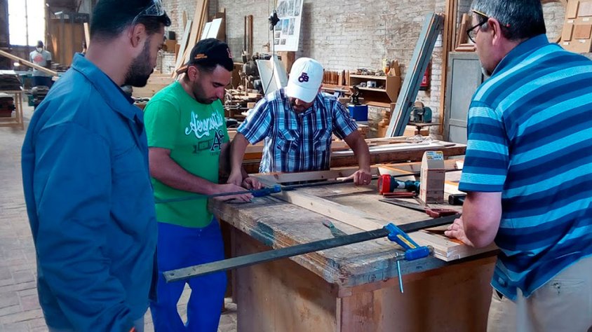 Imatge d'arxiu d'aprenentatge professional al Centre de Formació La Solana