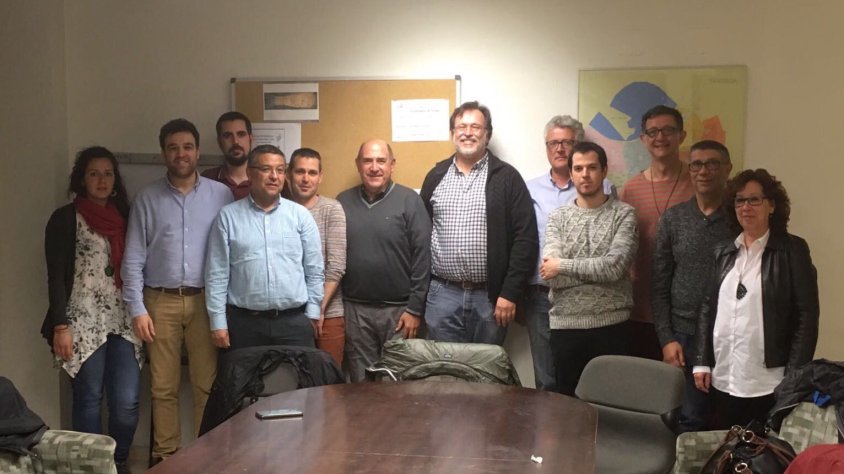Representants de les entitats que formen part del Pacte Local pel Referèndum