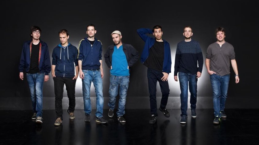 Els set integrants de la banda lleidatana La Terrasseta de Preixens, ara amb nou disc, 'Tou'