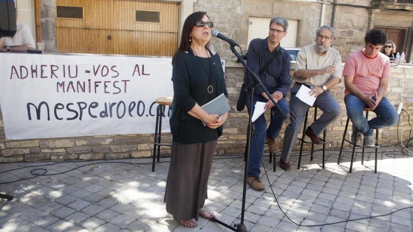 Adelaïs de Pedrolo, l’escriptor Ramon Usall, l’exdirector de l’IEI Albert Turull i el crític Àlex Broch