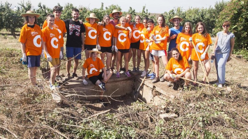 Participants en el camp de treball organitzat per primera vegada a Agramunt