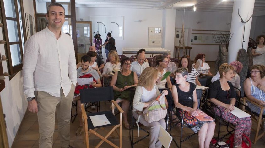 La presentació va tenir lloc a l'espai Lo Pardal i va comptar amb la presència de l'alcalde, Bernat Solé