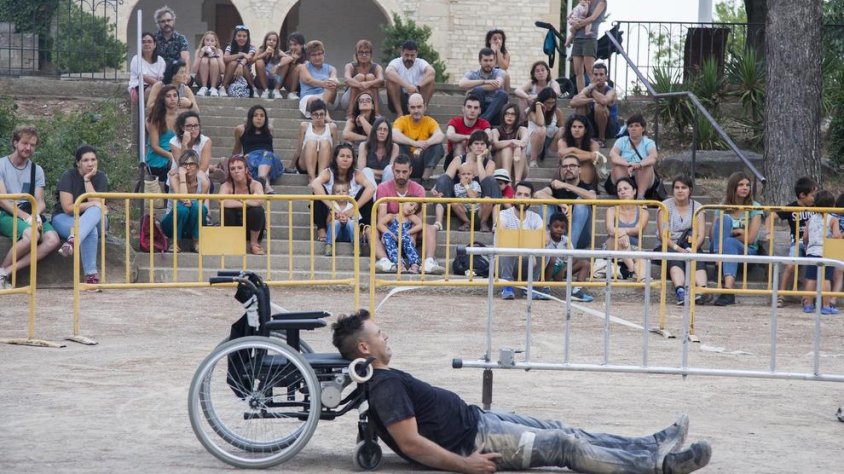 Un moment de l’assaig davant del públic de l’obra ‘Límits’, de Ferran Orobitg, ahir a Tàrrega