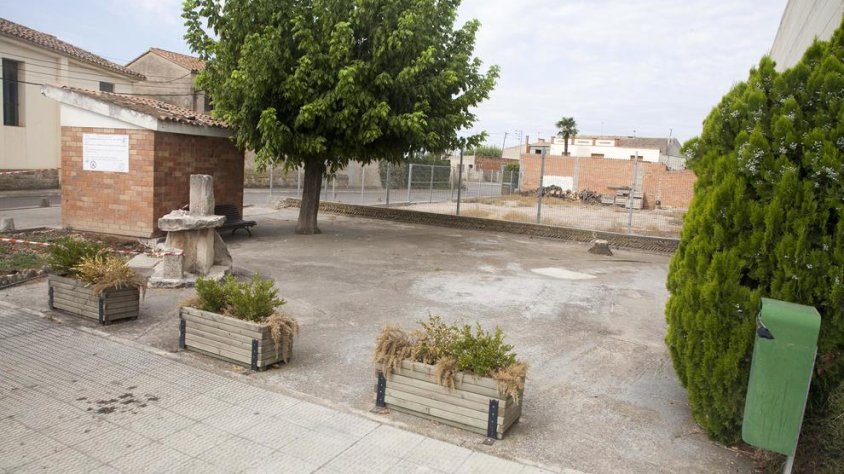 L’aspecte actual de la plaça Ramon Alsina de Seana