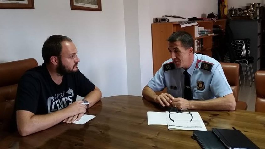 L'alcalde reunit amb el sotsinspector Manel Sancho
