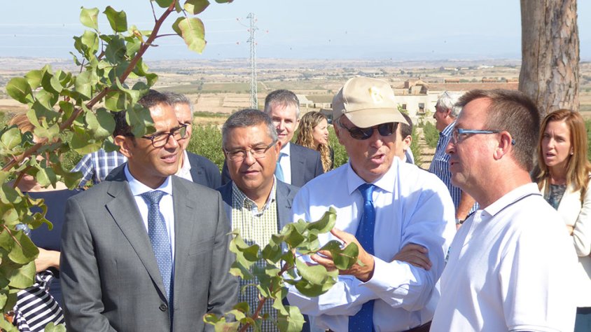 Imatge de l'acte que s'ha fet aquest matí a la finca Mas de Colom