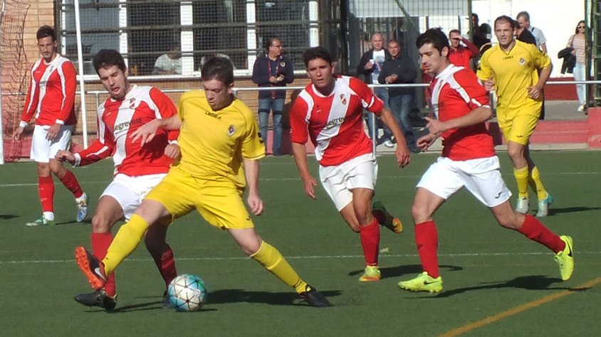Un moment del partit del Tàrrega i l'Artesa