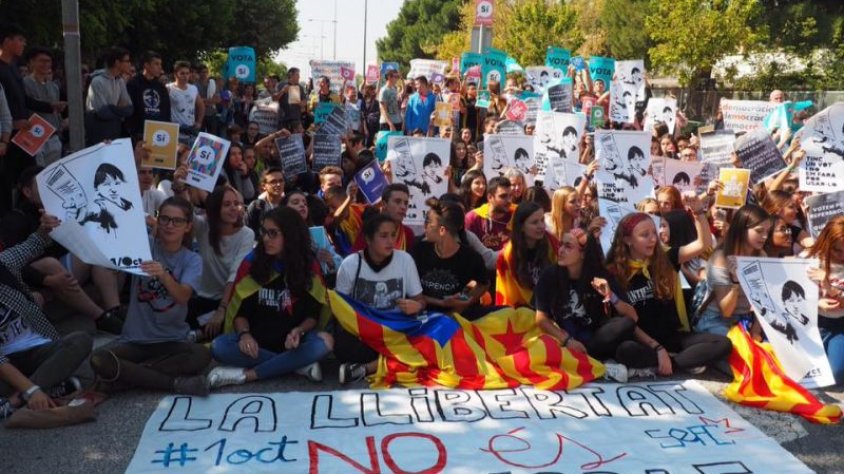 Imatge de la concentració d'estudiants d'ahir a Tàrrega