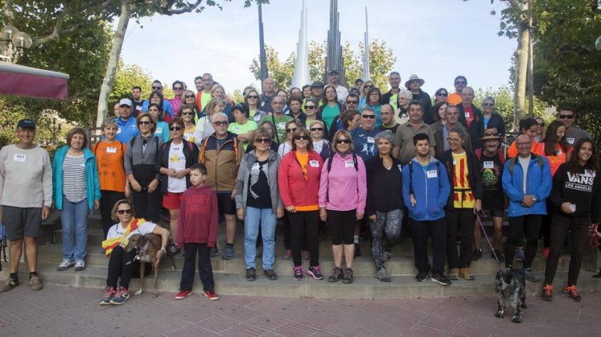 Els participants en la marxa contra l'Alzheimer