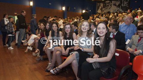 Alumnes del centre que van assistir a l'acte