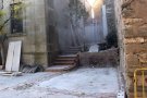 Tàrrega enderroca dues petites edificacions contigues a l’Església Parroquial de la Figuerosa