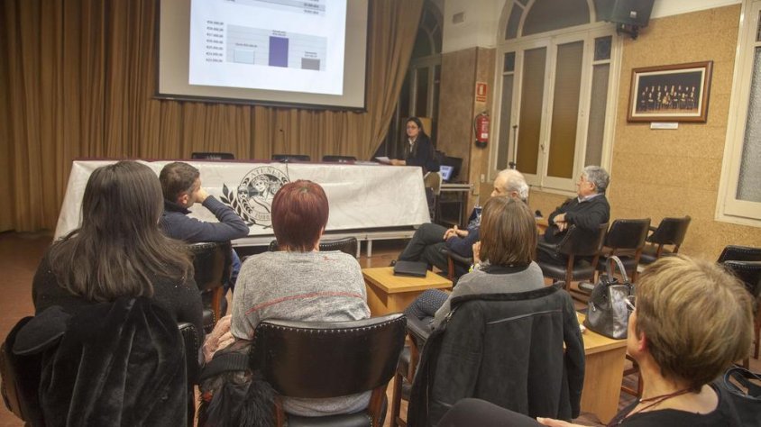 L'entitat compta amb 150 associats però ahir tot just deu van assistir a la reunió