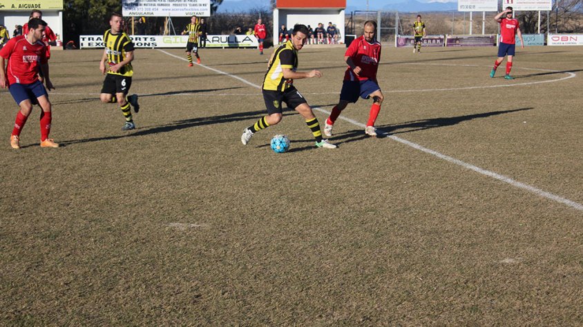 Un moment del partit contra el Tornabous