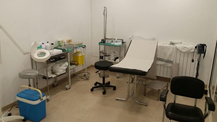 Imatge presa ahir d'una sala del consultori de Castellserà